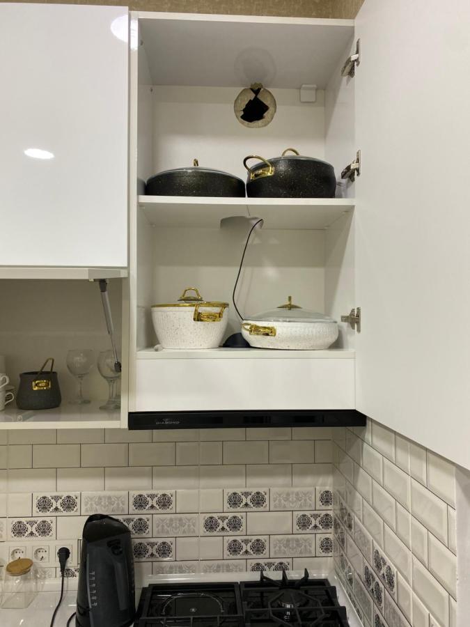 4 Bedroom Suite Apartment Ln Tbilisi City מראה חיצוני תמונה