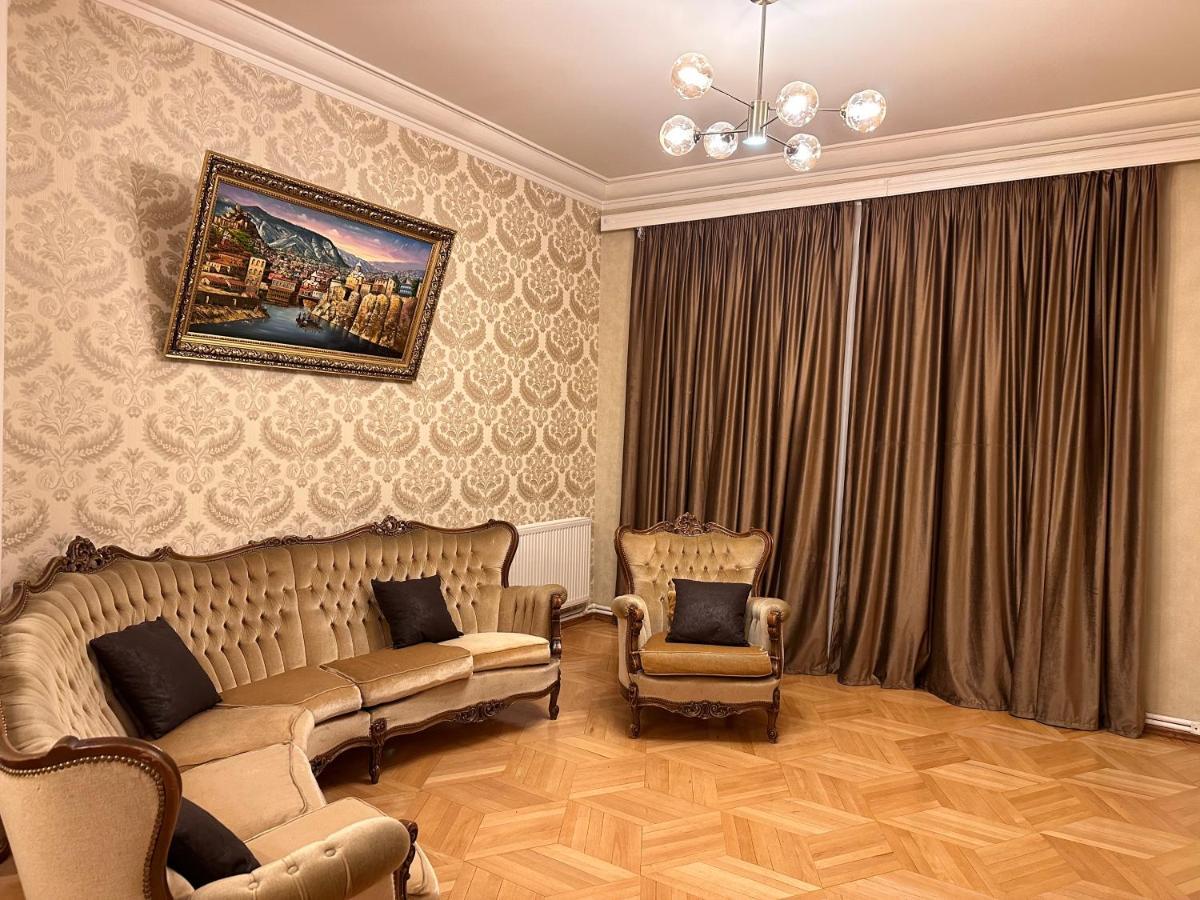 4 Bedroom Suite Apartment Ln Tbilisi City מראה חיצוני תמונה
