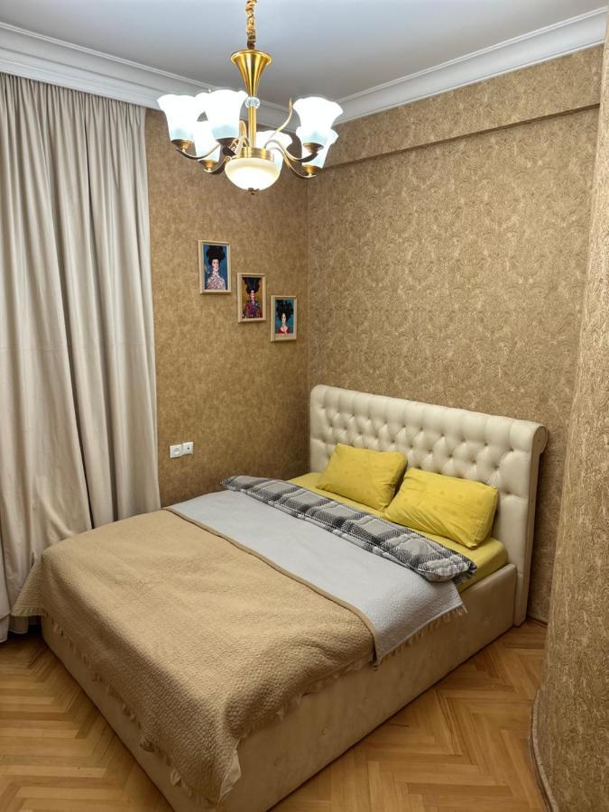 4 Bedroom Suite Apartment Ln Tbilisi City מראה חיצוני תמונה
