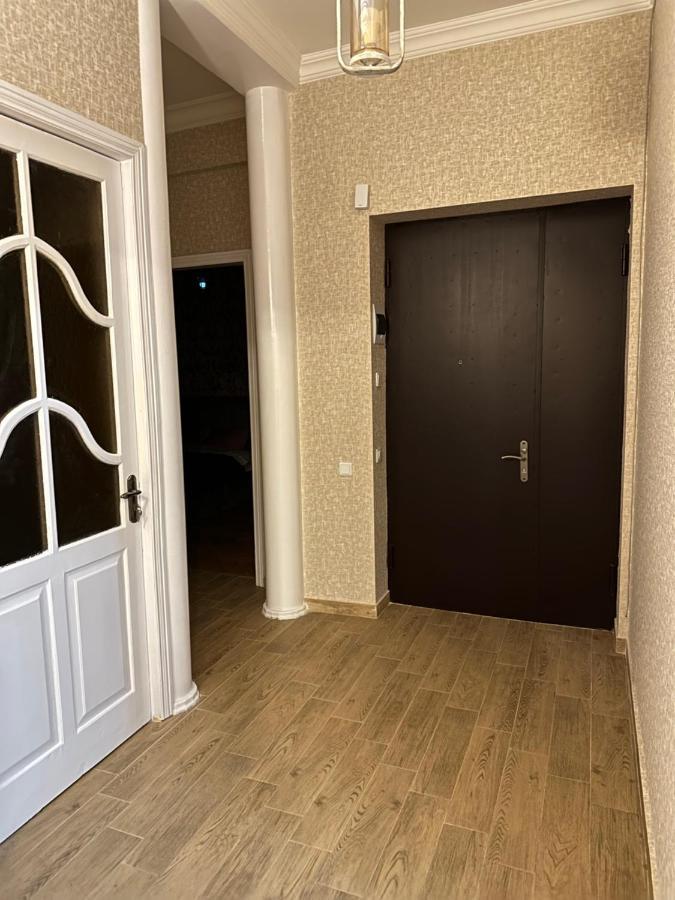 4 Bedroom Suite Apartment Ln Tbilisi City מראה חיצוני תמונה