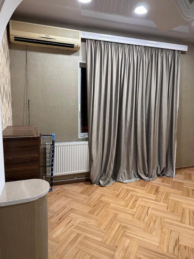 4 Bedroom Suite Apartment Ln Tbilisi City מראה חיצוני תמונה